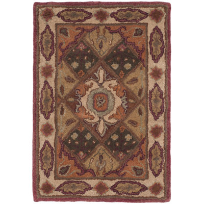 Wahcheechee Hand Tufted Wool/Cotton/Latex Oriental Rug in Rust/Ivory