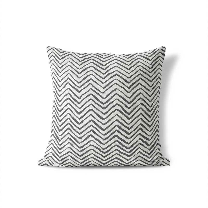 Coussin à chevrons, Ivoire/gris anthracite, H 26 po x l 26 po