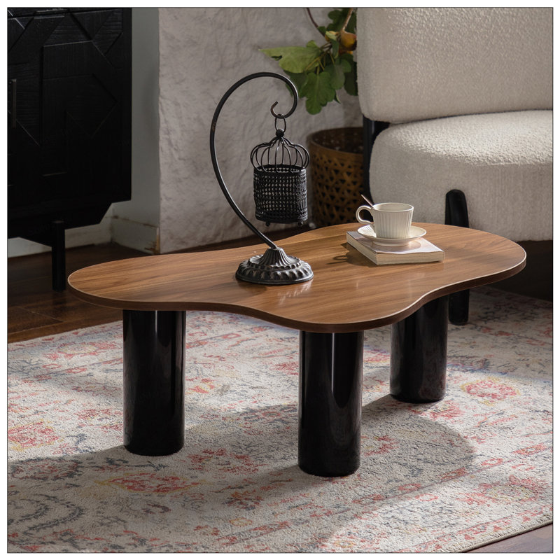 Table basse Cloud avec combinaison de couleurs moderne, facile à assembler pour un décor de salon élégant