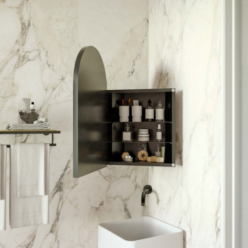 Armoire à pharmacie de coin en métal avec miroir arqué, tablettes en verre réglables, rangement de salle de bain peu encombrant pour les petits espaces