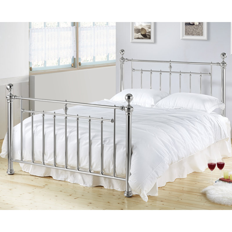 Hiruela Metal Storage Bed, Chrome, Kingsize (5')