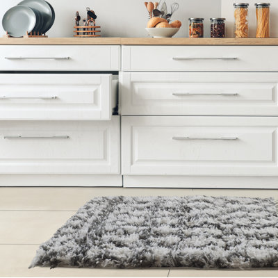 Nautica Taza Machine Washable Puffy Shag Rugs
