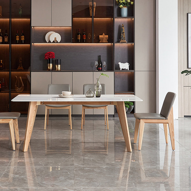 Table de salle à manger en pierre frittée avec chaises en frêne, H 29,52 po x L 55,11 po x l 31,49 po