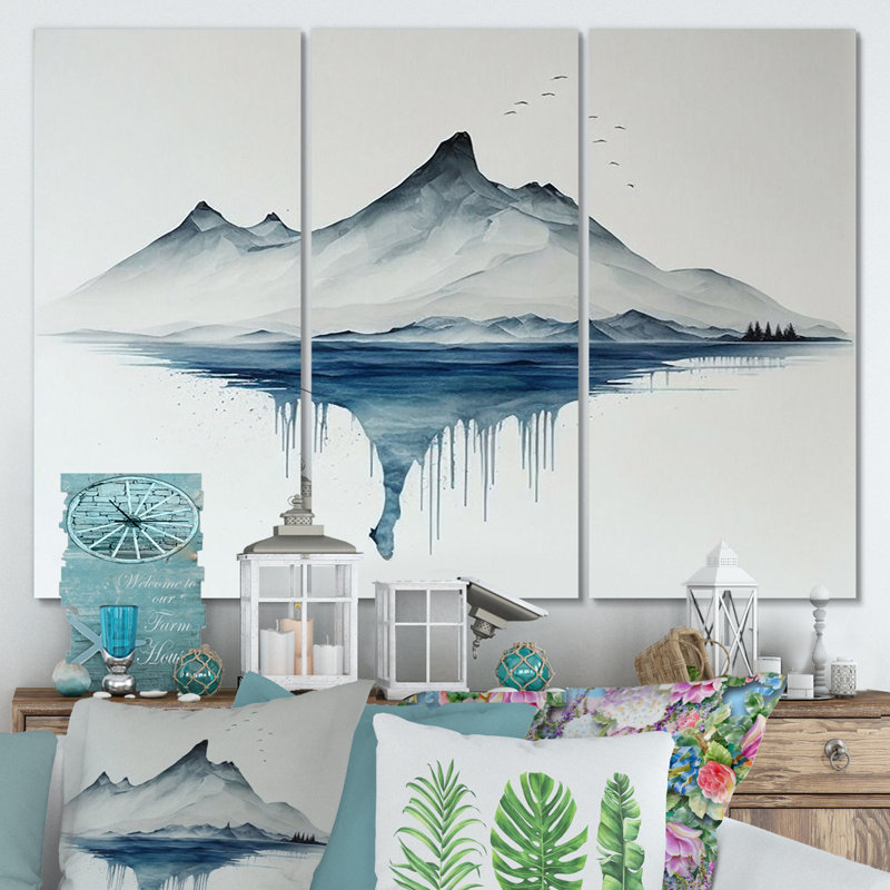 «Blue and Gray Mountain Lake Reflection I», reproduction de 3 pièces, H 32 po x l 48 po x P 1 po, Toile tendue