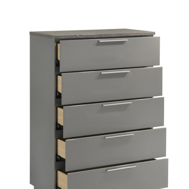 Commode Elara - Finition bicolore très brillante en marbre et laque avec tiroirs spacieux et pieds en métal