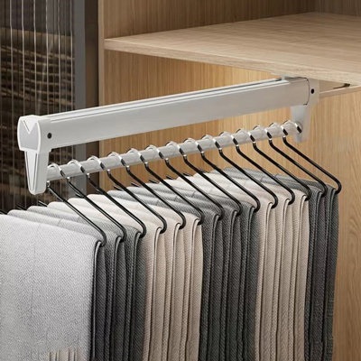 Adjustable Clothing Rack