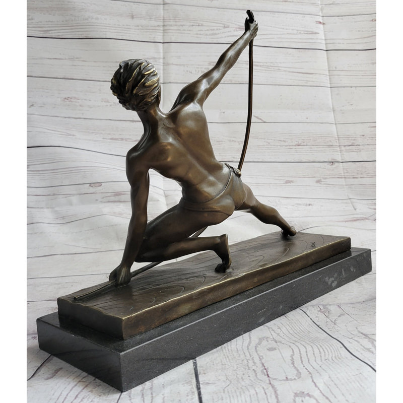Dormalee Figurines & Sculptures
