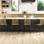 Tabourets de bar de 66 cm (26 po) de hauteur comptoir, lot de 4, tabourets pour îlot de cuisine, siège et dossier jaunes pour un espace serein et aéré, structure en acier avec repose-pieds, chaises, sensation d'espace, et