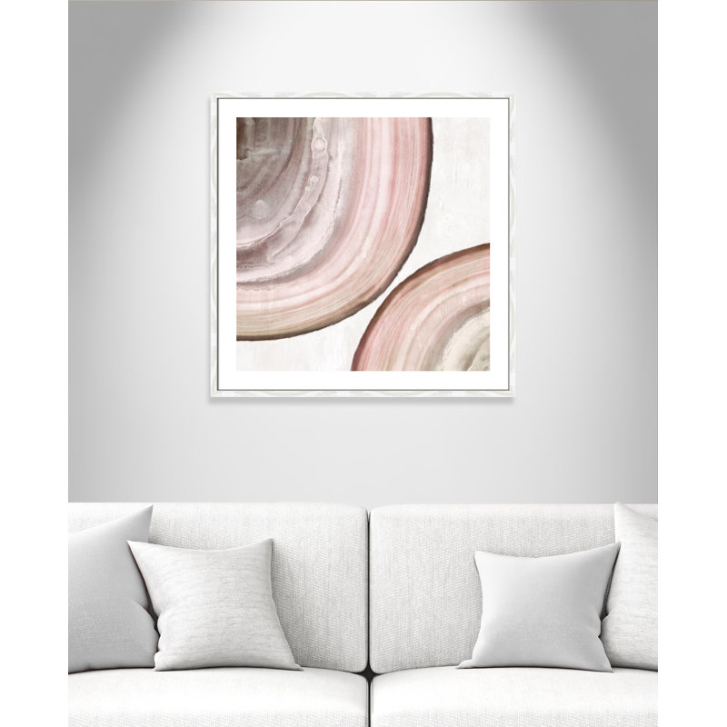 «Boyd Endless Blush» par Eva Watts - reproduction d'art, Papier avec cadre en bois blanc, H 33,25 po x l 33,25 po x P 0,75 po
