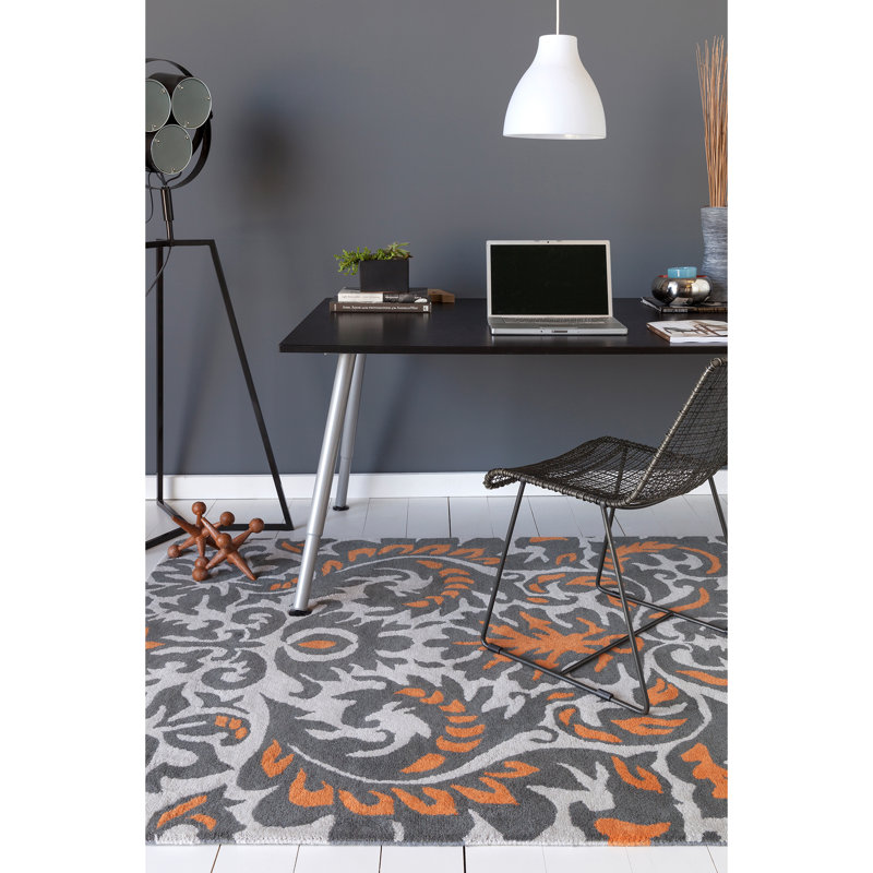 Hand-Tufted Elegant Gray Wool Rectangular 5' x 7' Area Rug