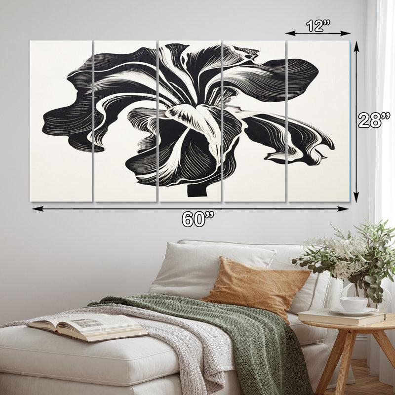White Iris Flower - Hydrangea Canvas Art Print - 5 Equal Panels