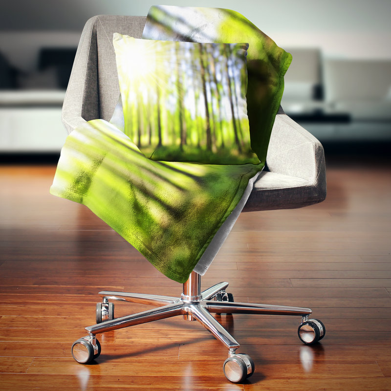 Coussin paysage Bokeh dans la forêt, 16 po x 1 po, Coussin décoratif