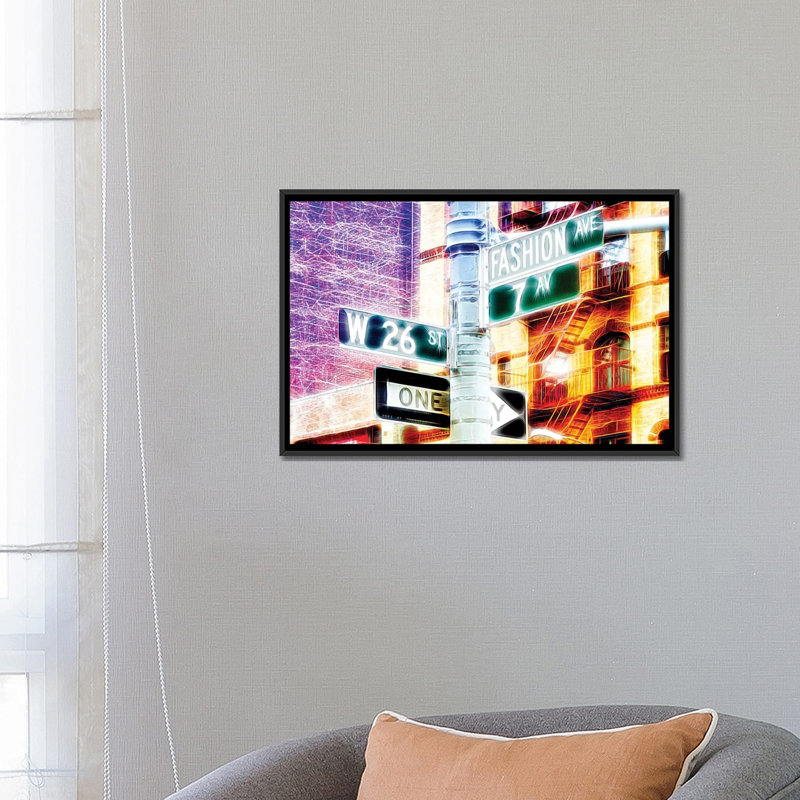 «7e Avenue», impression sur toile, H 18 po x l 26 po x P 1,5 po, Toile avec cadre noir, Pas de tapis