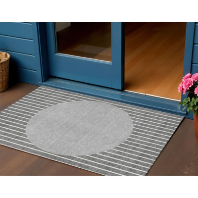 Tapis intérieur lavable rayé gris et ivoire 3 pi x 5 pi