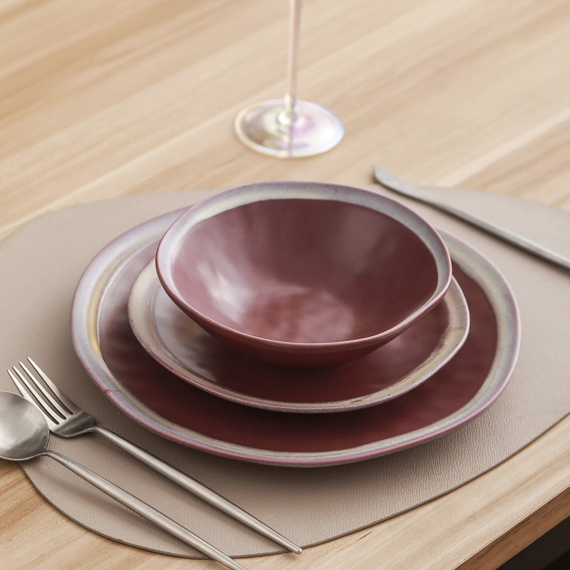 Wine Glazed Ceramic 16-Piece Dinnerware Set with Textured Accent