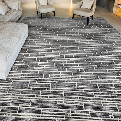 Hand Woven Wool Geometric Area Rug