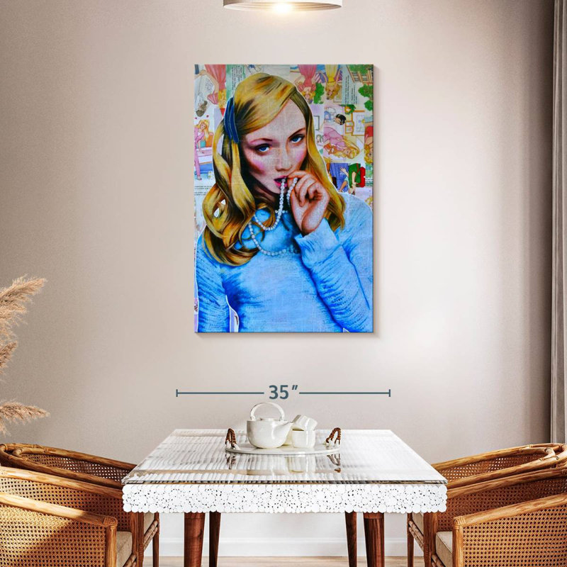 Leisha Preppy Pearl, 45" H x 30" W