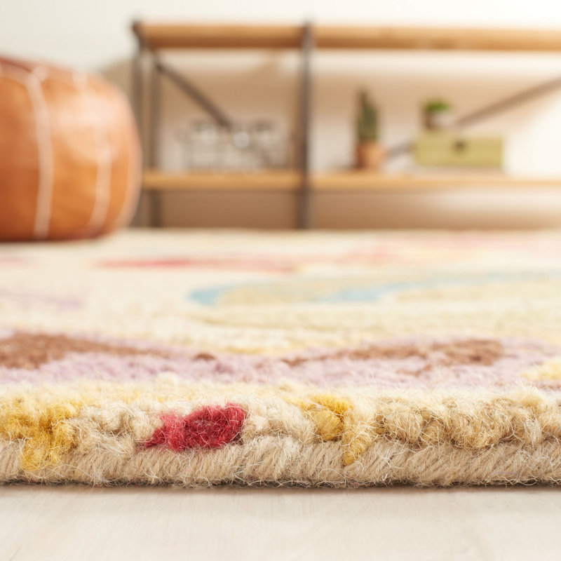 Emrick Hand Hooked Wool Floral Rug, Rectangle 5' x 8'