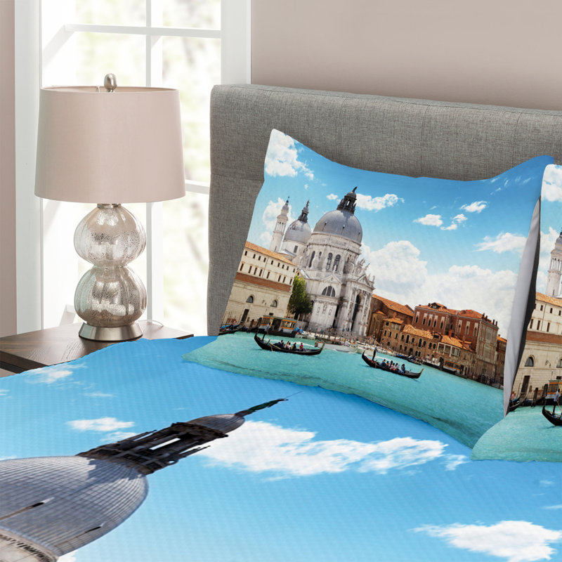 White/Blue/Grey 100% Microfibre Bedspread, 220 x 264 cm