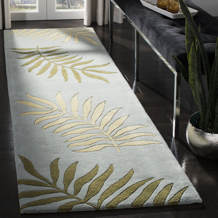 Luckey Hand Tufted Wool Floral Rug