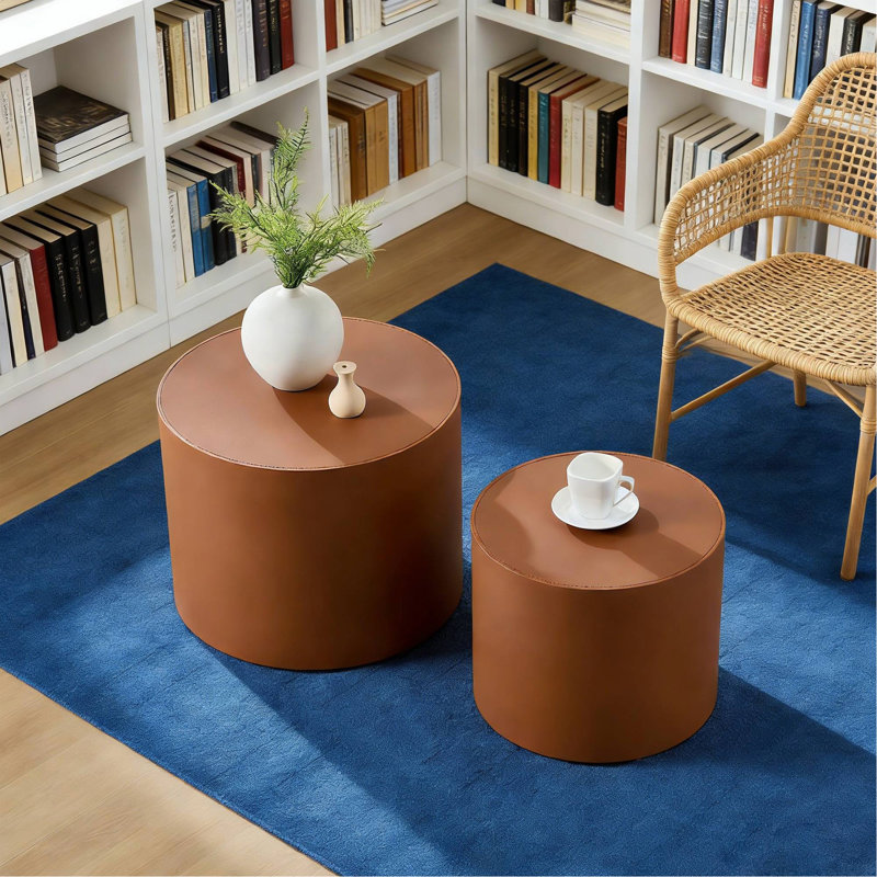 Table en cuir brun moderne Modern, 14.96" H x 19.09" W x 19.09" D