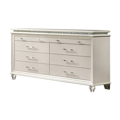 Commode 8 tiroirs l 63,23 po blanc perle