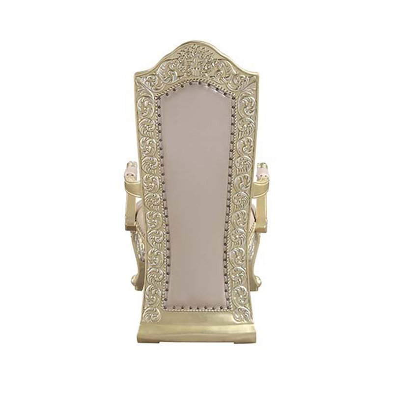 Fauteuil capitonné couleur champagne, Champagne