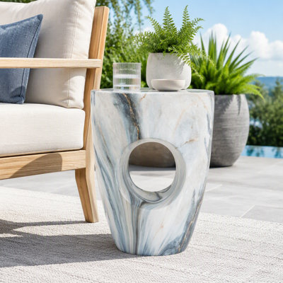 Table d'appoint ronde moderne en MgO avec découpe décorative