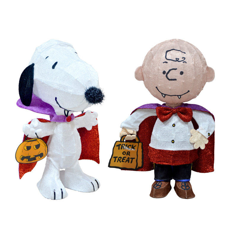 Set of Two Peanuts 3D PreLit LED Vampires