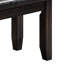 Banc moderne noir et de salon pour un couloir contemporain sophistiqué, une entrée accueillante