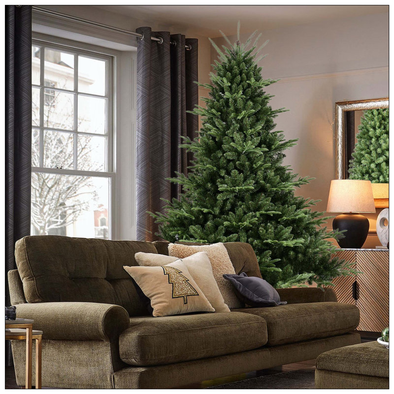 Full-Shaped Christmas Tree With 2257 Tips – PE/PVC Mixed Needles, Wide Base For Large Spaces, Hinged Structure For Easy Setup, Metal Stand For Strong Support