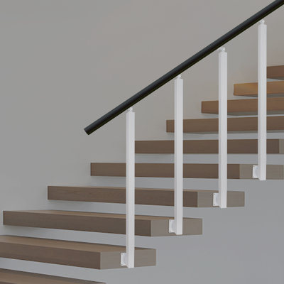 Poteaux d'escalier carrés (3,15 x 3,15 x 39,37 po)