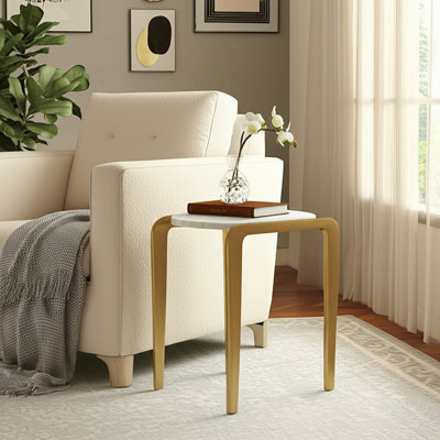 Table d'appoint moderne en aluminium avec cadre en quartz blanc, table d'appoint élégante pour la maison, le bureau, la chambre à coucher ou le salon - 22 po blanc et or
