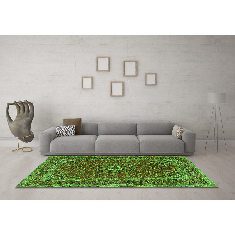 Performance Oriental Indoor Rug, Round 5'