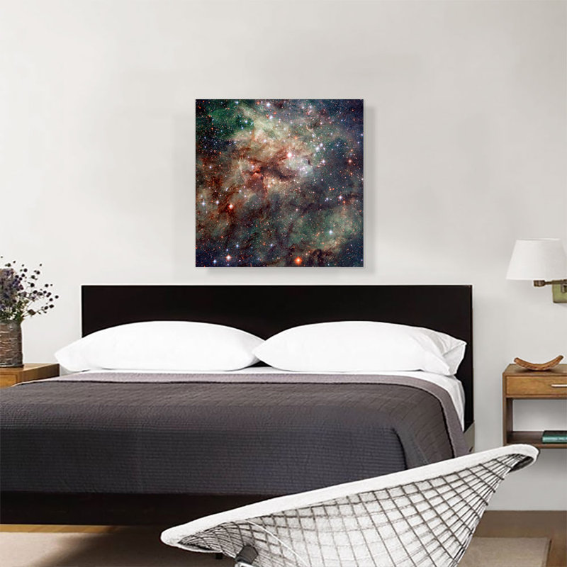 «Hubble Telescope Tarantula Nebula NMC 2060», reproduction de photo sur toile tendue, H 26 po x l 26 po x P 0,75 po