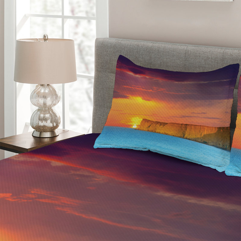 Hypnotic Coastal Polyester Coverlet