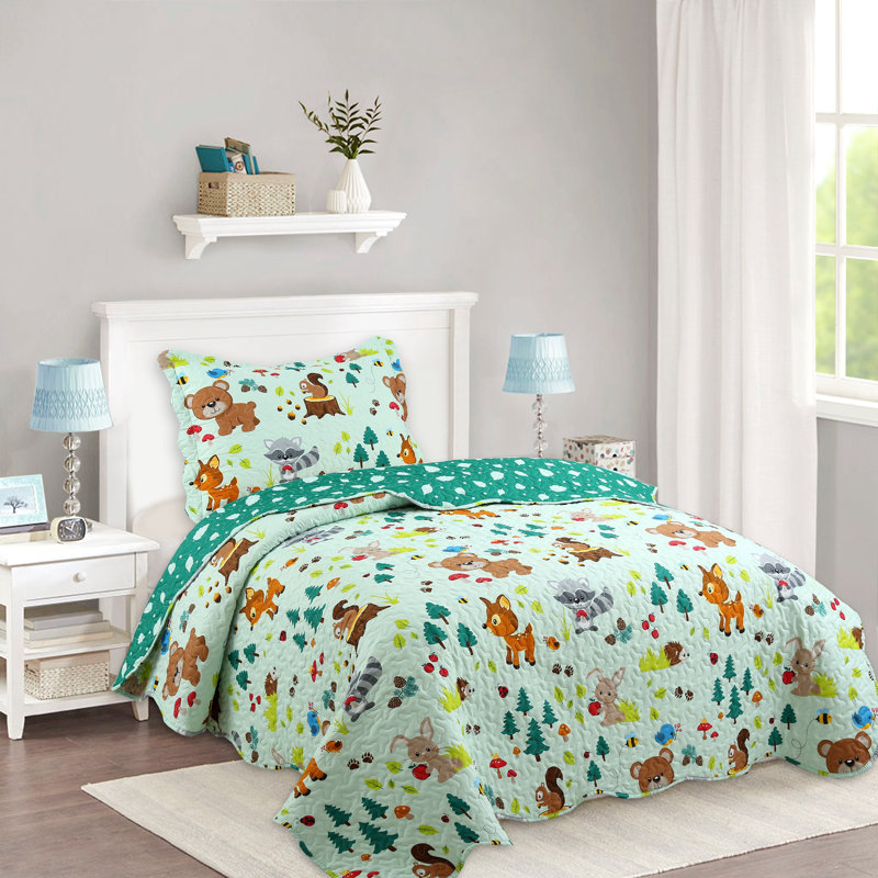 Twin Green Forest Reversible Kids Quilt Set