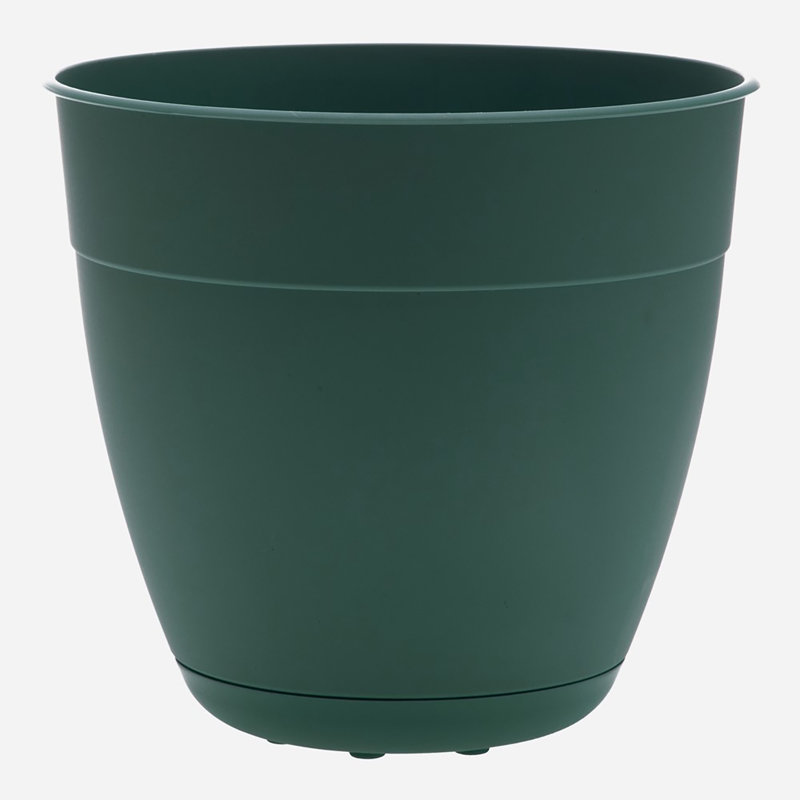 Dayton Traditional Recycled Plastic Indoor/Outdoor Planter with Attached Saucer, 18.25" H x 20.75" W x 20.75" D, Turtle Green