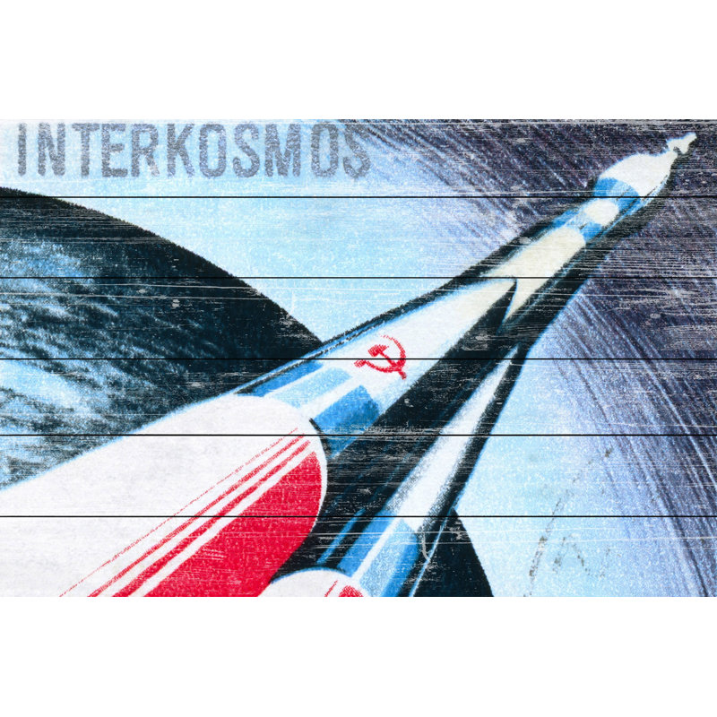 «Interkosmos», reproduction sur bois blanc, H 16 po x l 24 po x P 1,5 po