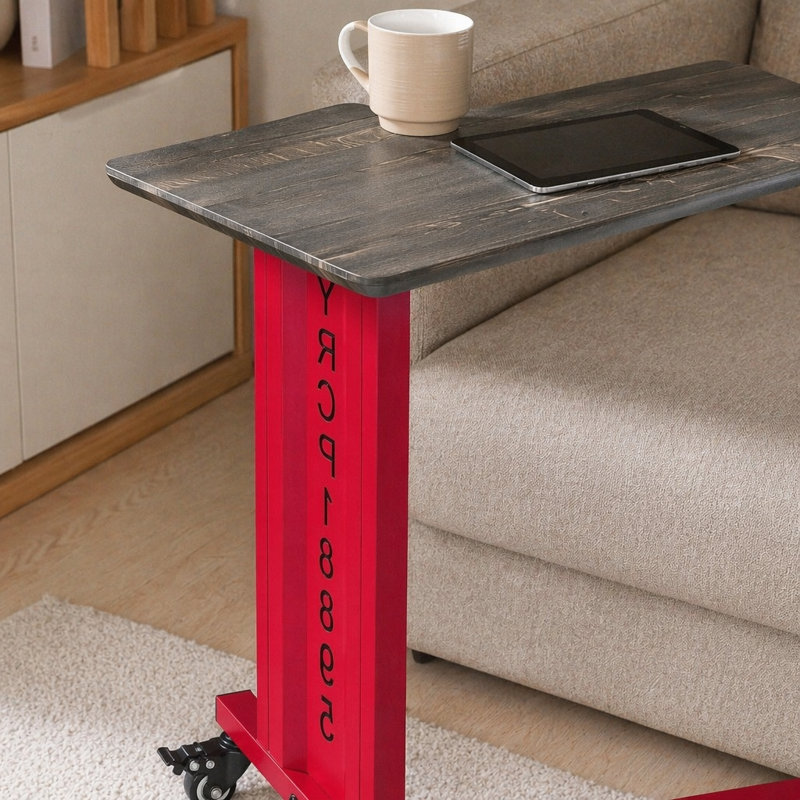 Ensemble de tablettes murales rouges
