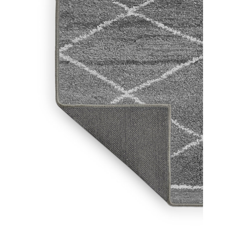 Cevriye Geometric Indoor Rug, Rectangle 2' x 4'