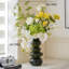 Ornements de fleurs simulées