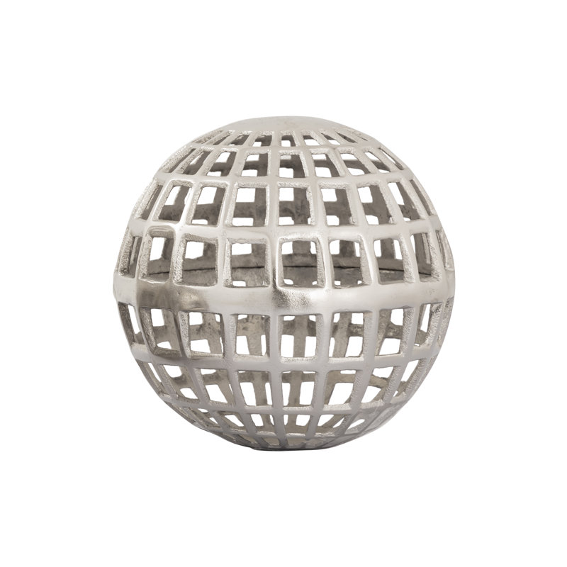 Sculpture McNally - nickel moyen, H 8,25 po x l 8,25 po x P 8,25 po
