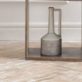 Ceramic / Porcelain Table Vase