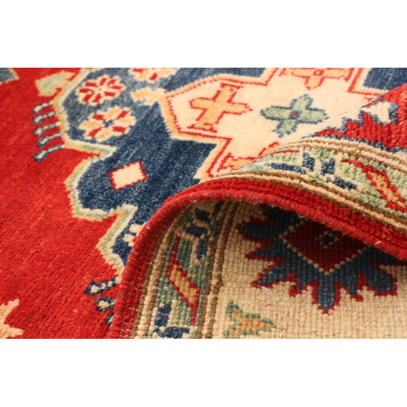 Tapis unique rouge / beige en laine noué à la main de style Gazni des années 2010 de 4 pi 2 po x 5 pi 8 po One Qaiden