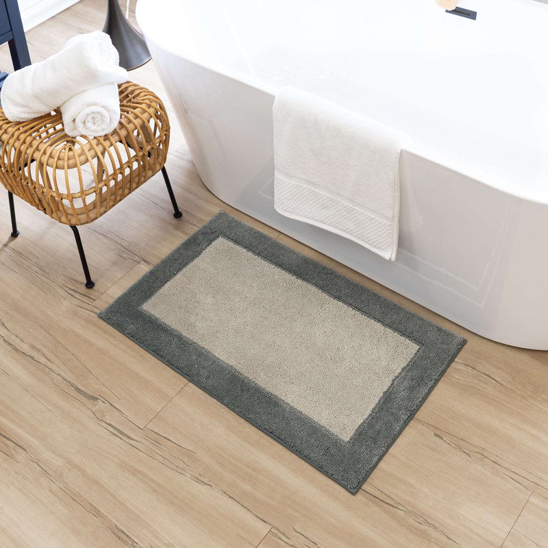 Tapis de bain géométrique en tricot Counterpoint Casual, L 24 po x L 40 po, Étain / silex