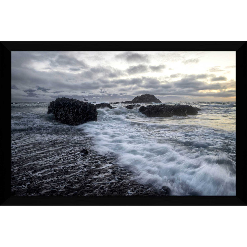 «Lighthouse», reproduction de photo, H 21,5 po x l 27,5 po x P 0,75 po, Cadre espresso