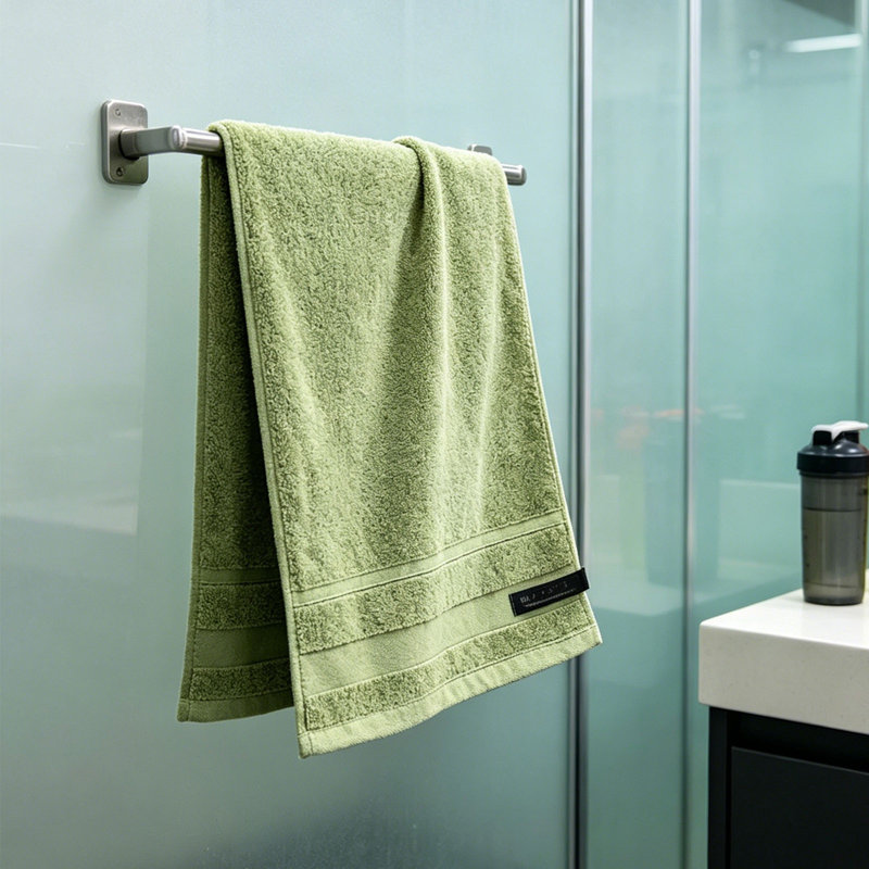 Très grande serviette de bain 29,13 x 13,38 po, Green