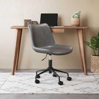 Task Chair