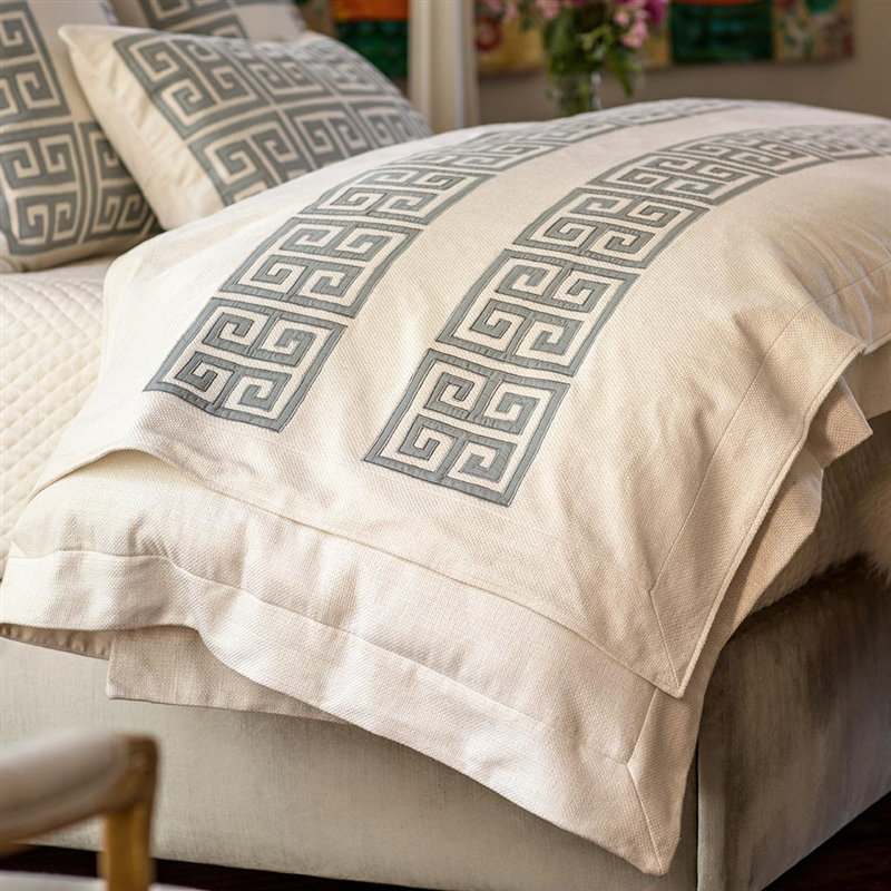 Guy Lumbar Pillow Cover & Insert, Blue Silk